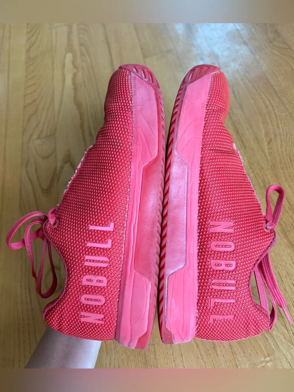 NOBULL Outwork cross-training shoes Super fabric Red Women’s Size 9 Sneakers
